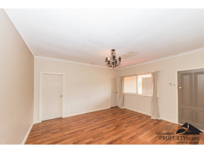 14 Reilly Road, Wonthella WA 6530