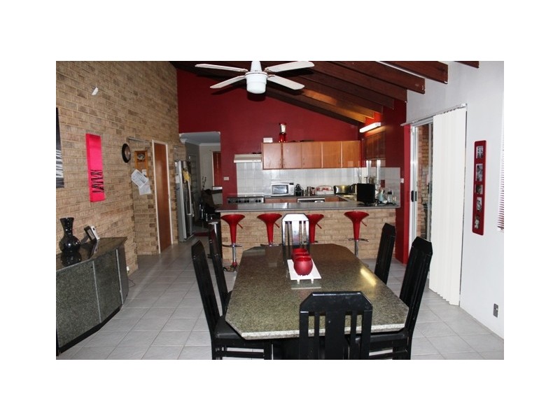 6 Waverley Street, Mount Tarcoola WA 6530