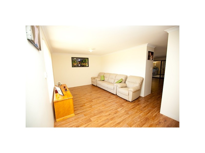 11 Castlefin Road, Utakarra WA 6530