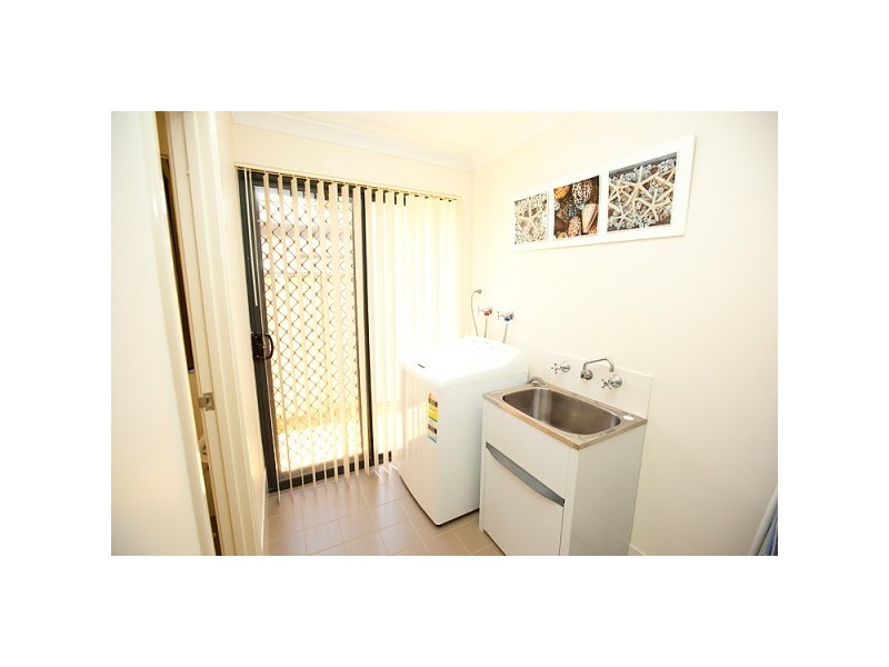 11 Castlefin Road, Utakarra WA 6530