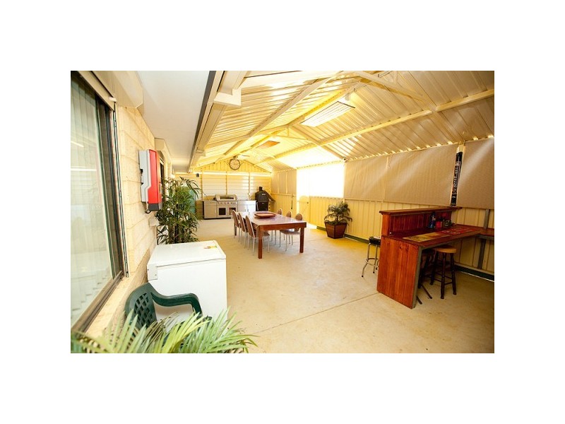 11 Castlefin Road, Utakarra WA 6530