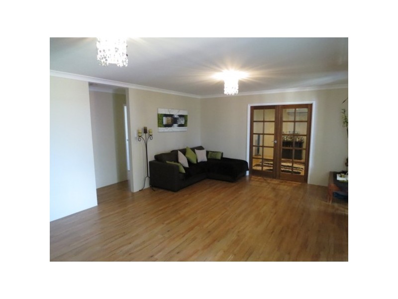 23 Colonen Street, Wandina WA 6530