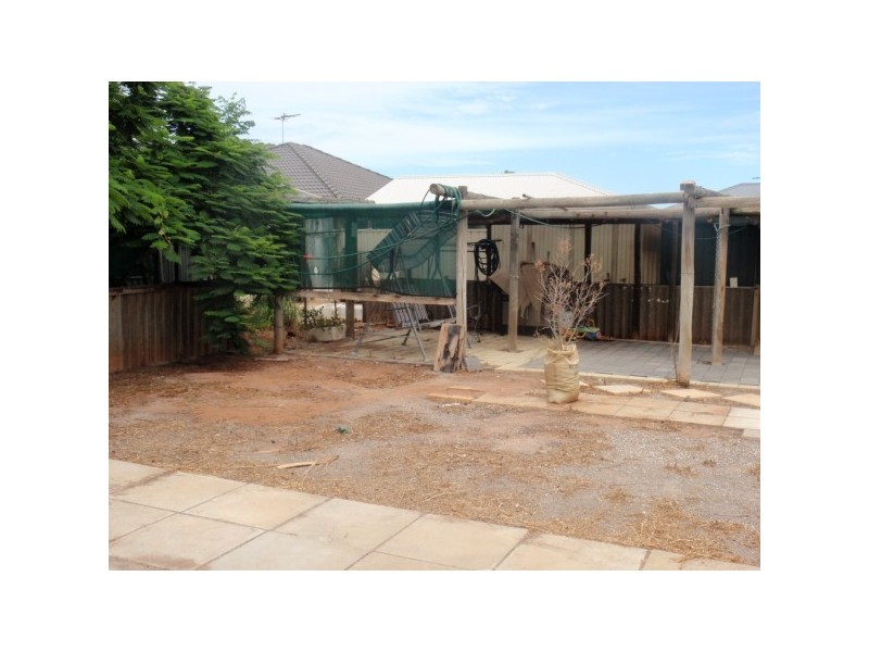 264 Seventh Street, Wonthella WA 6530