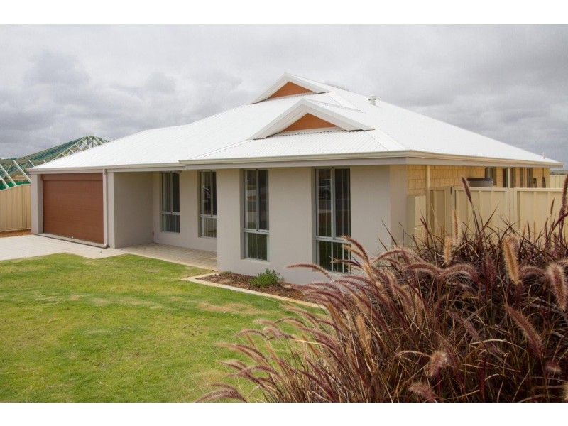 50 Ocean Queen Drive, Wandina WA 6530