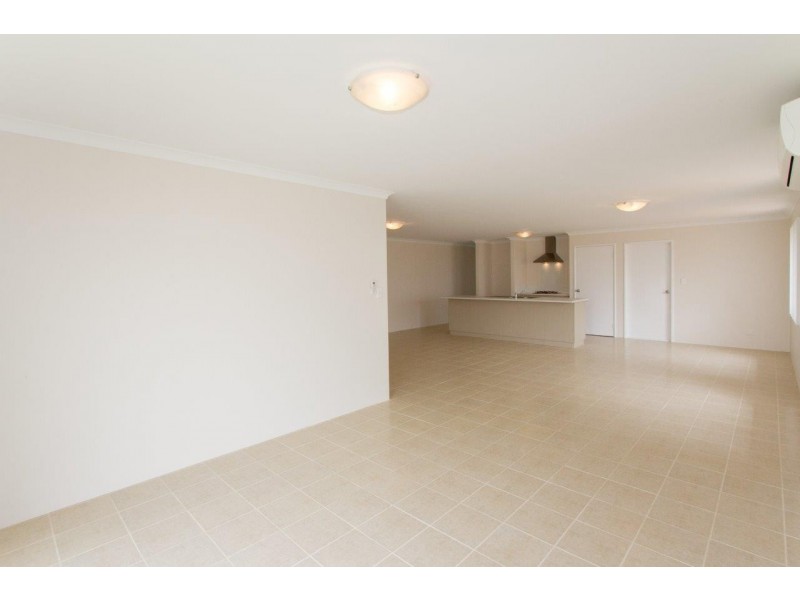 50 Ocean Queen Drive, Wandina WA 6530