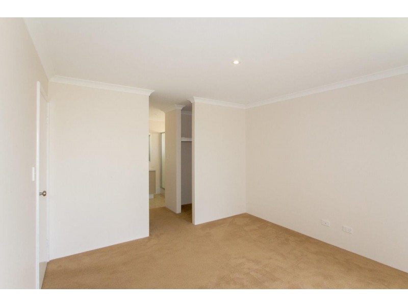 50 Ocean Queen Drive, Wandina WA 6530