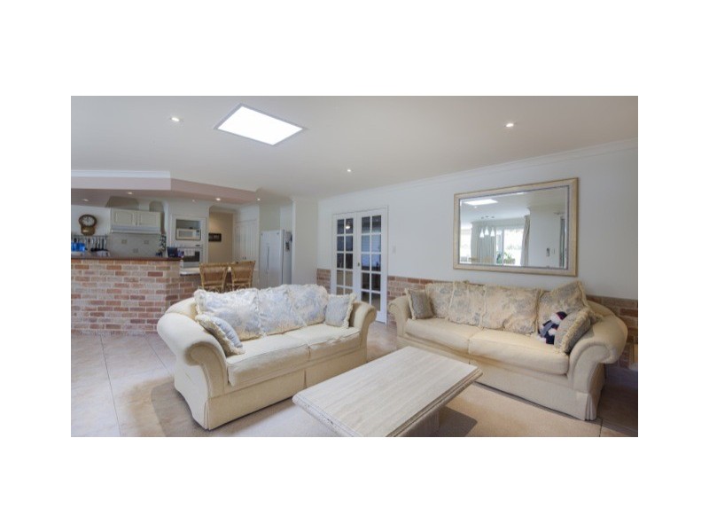 91 Glendinning Rd, Tarcoola Beach WA 6530