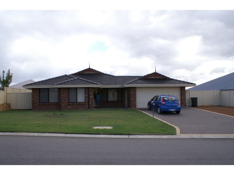 10 Archdale Rise, Wandina WA 6530