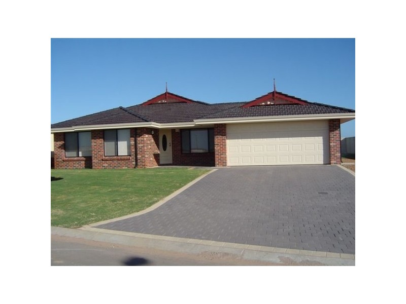 10 Archdale Rise, Wandina WA 6530