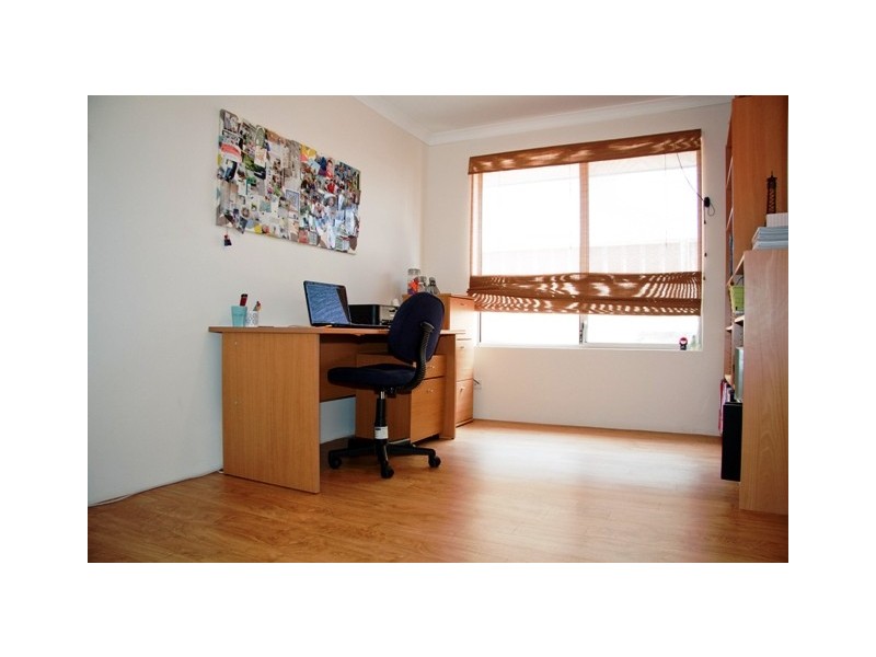 8 Topsail Street, Drummond Cove WA 6532