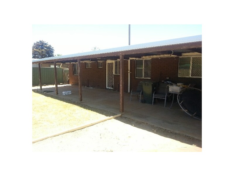 10 Woodman Street, Utakarra WA 6530