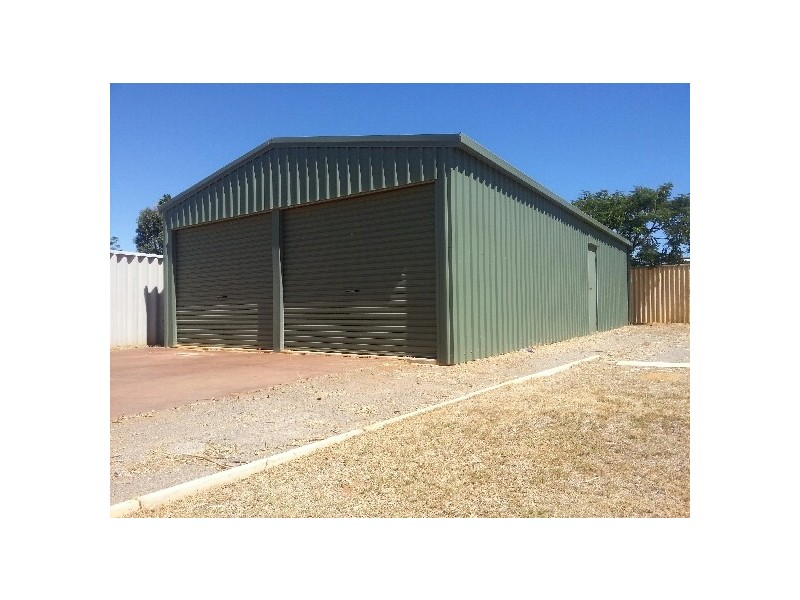 10 Woodman Street, Utakarra WA 6530