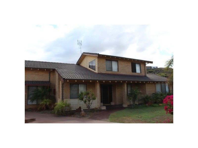 11 Sheldon Place, Tarcoola Beach WA 6530