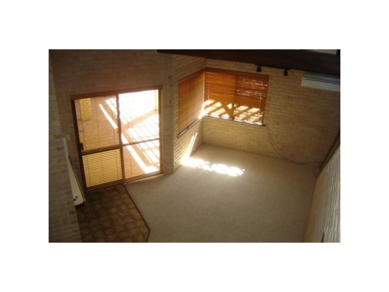 11 Sheldon Place, Tarcoola Beach WA 6530