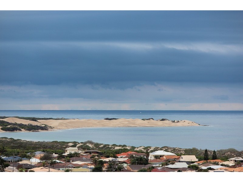 22 Old Acres Court, Wandina WA 6530