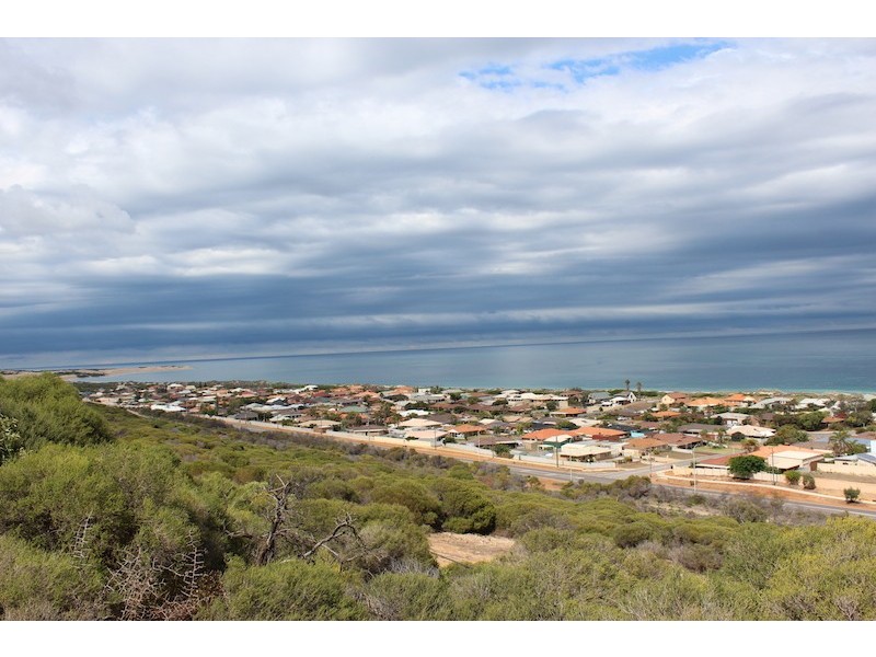 22 Old Acres Court, Wandina WA 6530