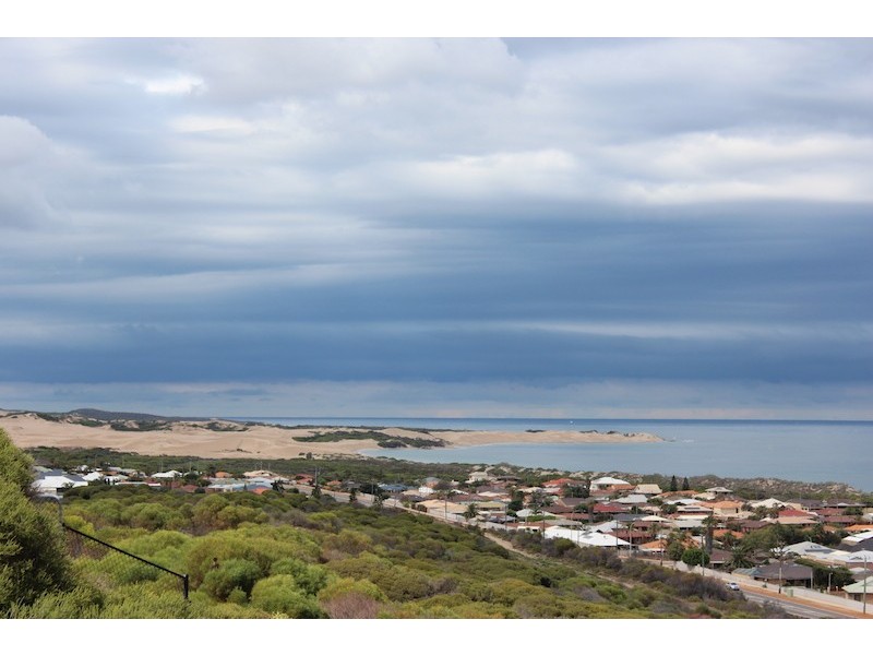 22 Old Acres Court, Wandina WA 6530