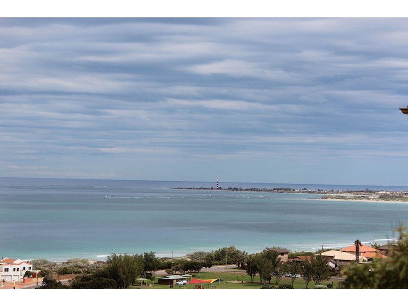 22 Old Acres Court, Wandina WA 6530