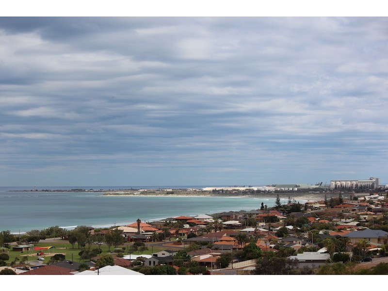 22 Old Acres Court, Wandina WA 6530