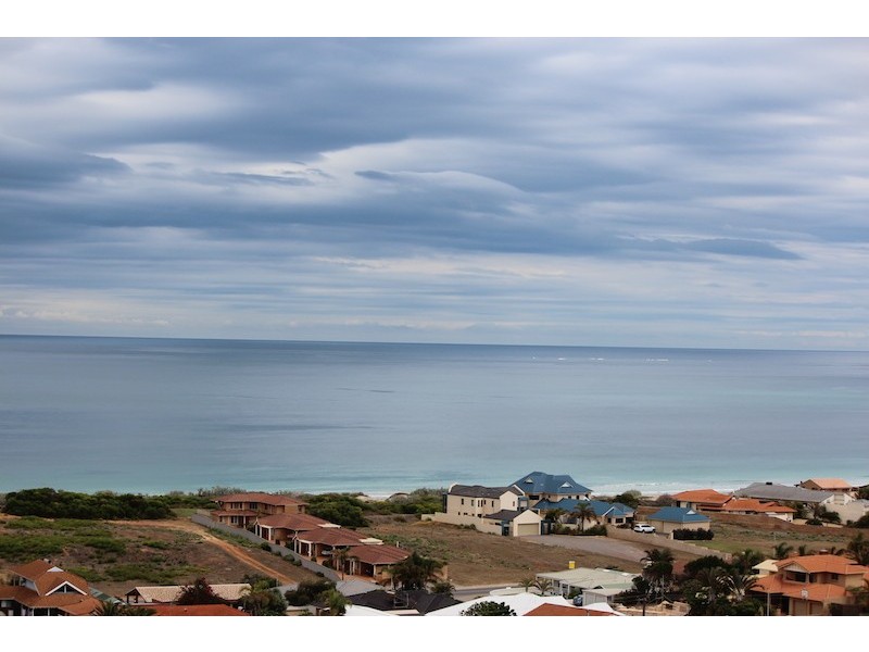 22 Old Acres Court, Wandina WA 6530