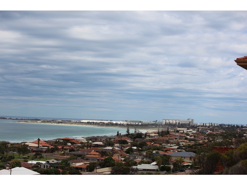 22 Old Acres Court, Wandina WA 6530