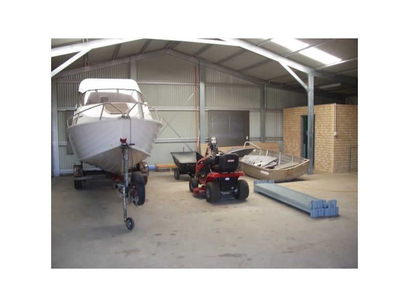 42 Dressage Circle, Deepdale WA 6532