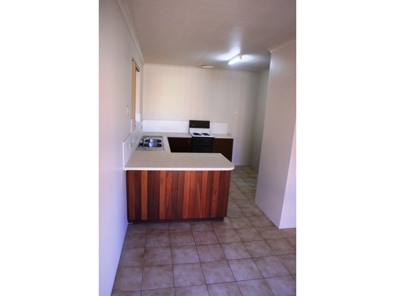 2/230 Willcock Drive, Mahomets Flats WA 6530