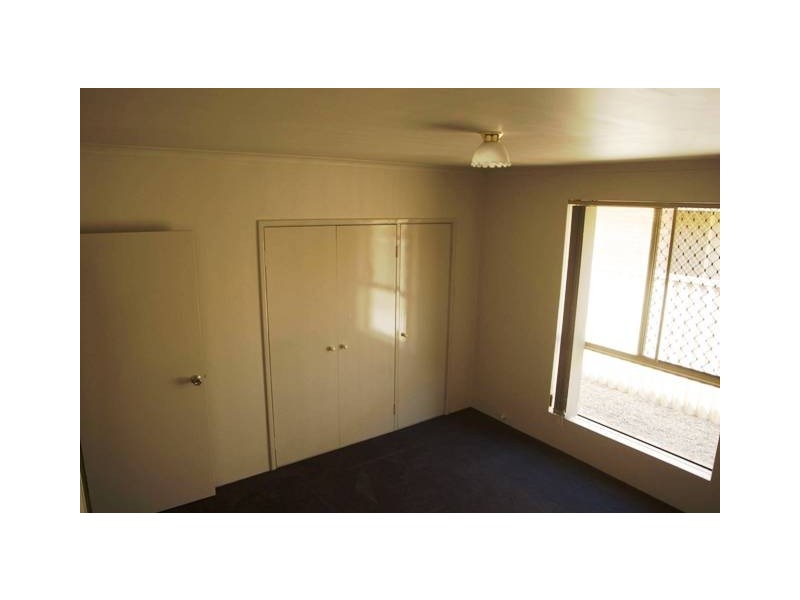 2/230 Willcock Drive, Mahomets Flats WA 6530