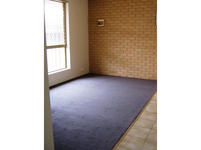 2/230 Willcock Drive, Mahomets Flats WA 6530