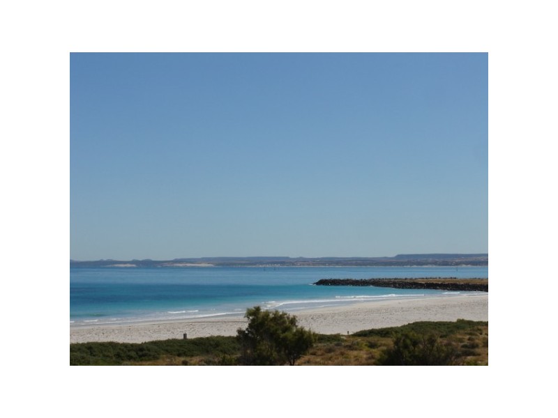 32 Bosuns Crescent, West End WA 6530