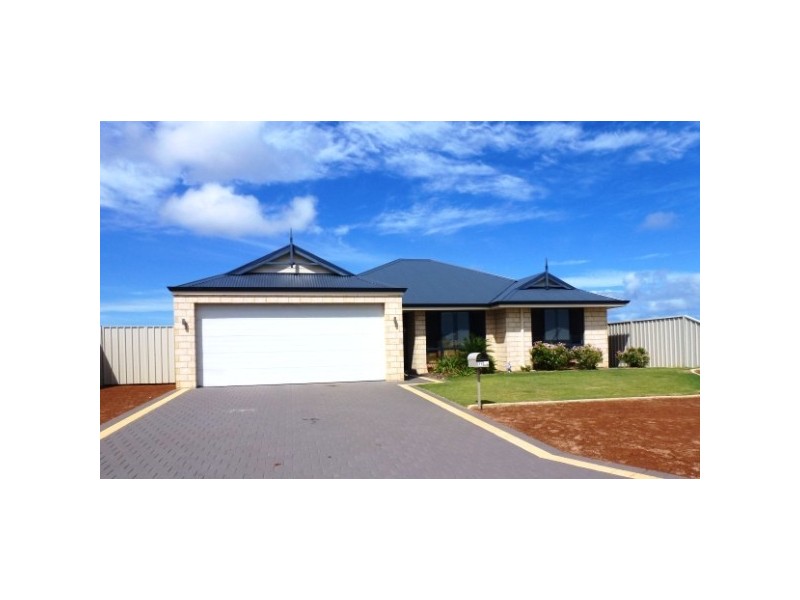 11 Alera Entrance, Wandina WA 6530