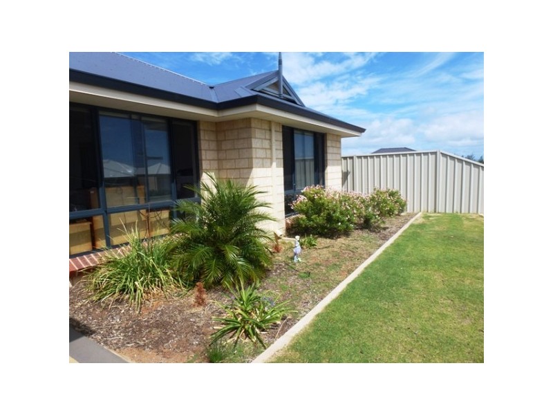 11 Alera Entrance, Wandina WA 6530