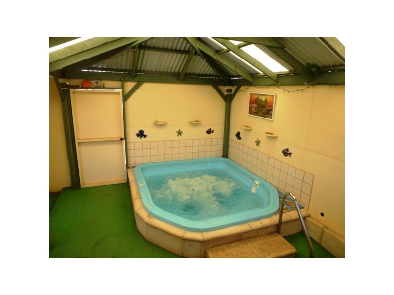 41 Whitfield Street, Beachlands WA 6530