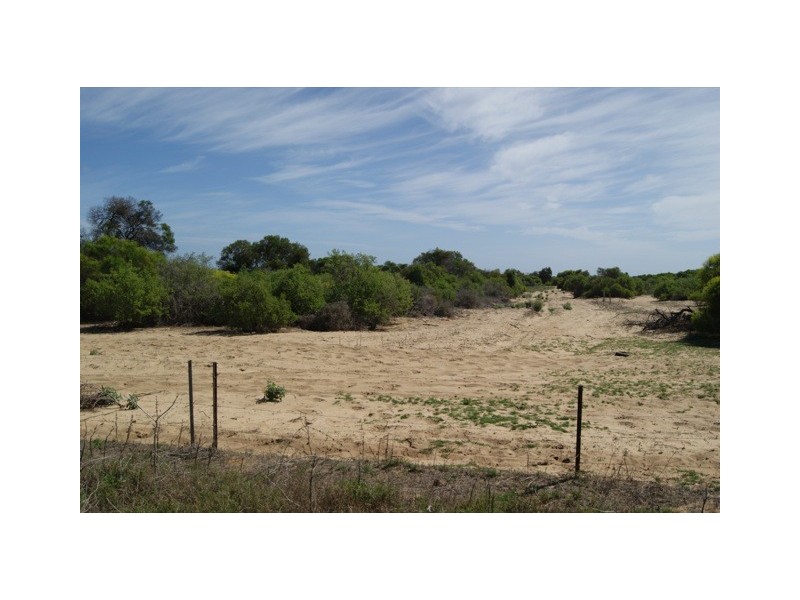 107 Alexander Drive, Glenfield WA 6532