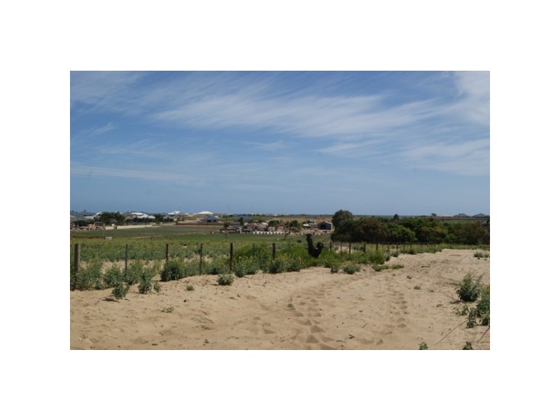 107 Alexander Drive, Glenfield WA 6532