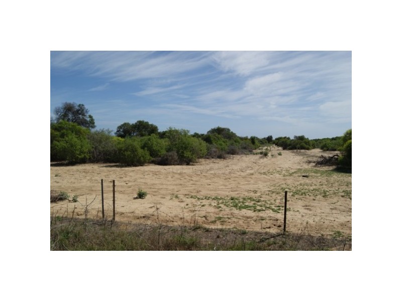 107 Alexander Drive, Glenfield WA 6532