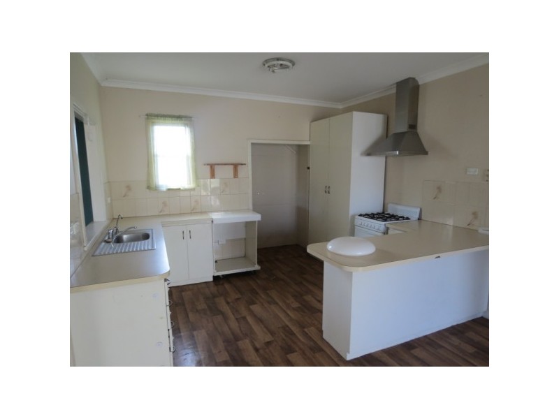 4 William Street, Geraldton WA 6530