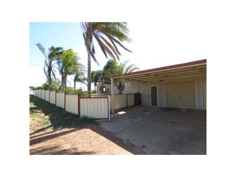 2 Jade Place, Rangeway WA 6530