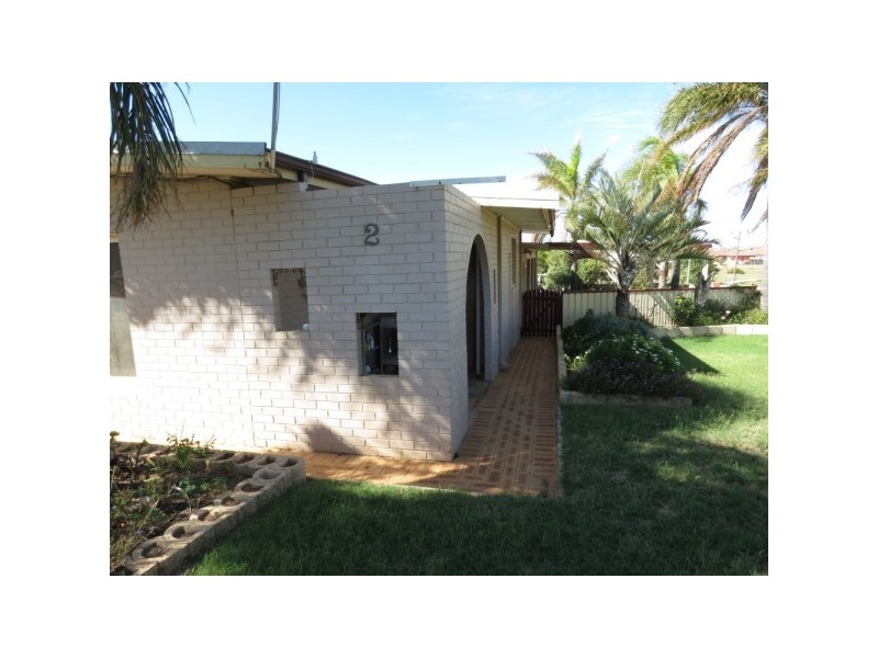 2 Jade Place, Rangeway WA 6530