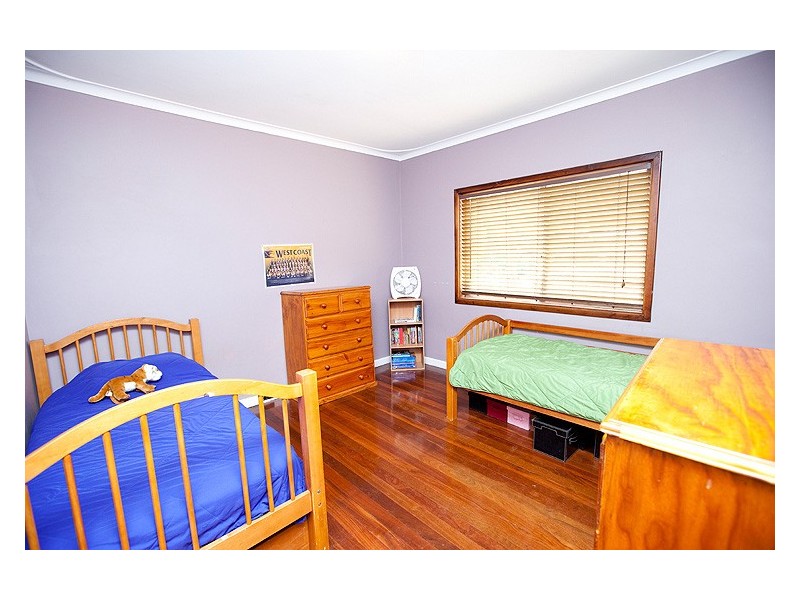 736 Chapman Rd, Glenfield WA 6532