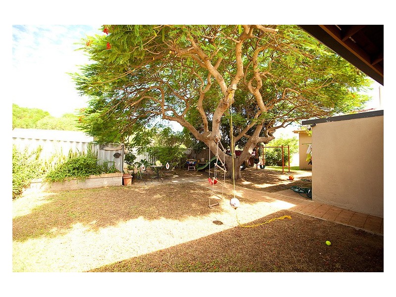 736 Chapman Rd, Glenfield WA 6532