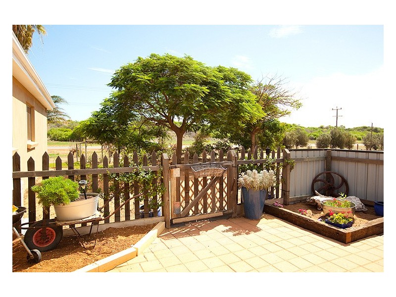 736 Chapman Rd, Glenfield WA 6532