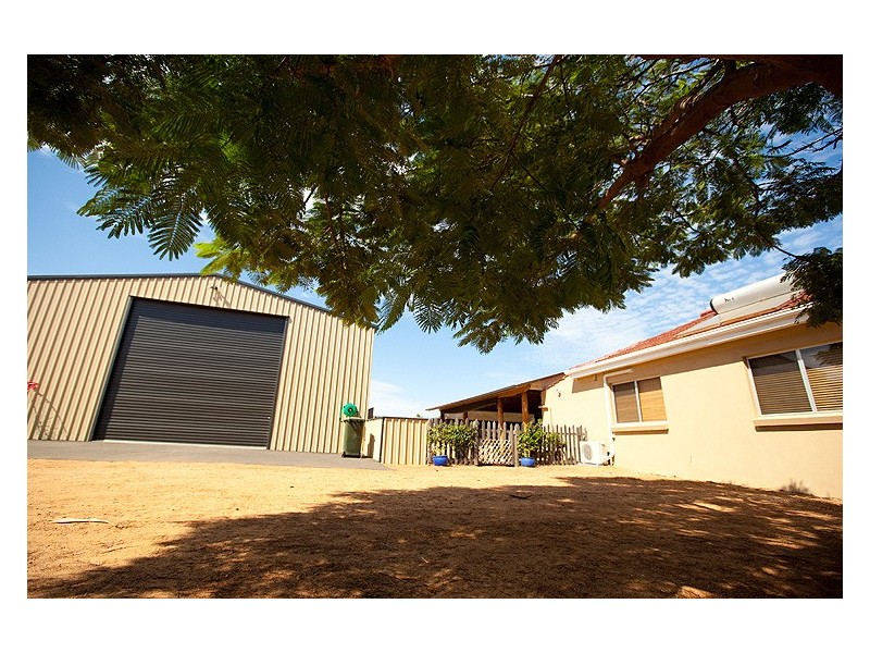 736 Chapman Rd, Glenfield WA 6532