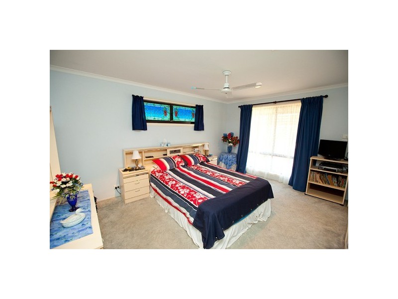 429 David Road, Waggrakine WA 6530