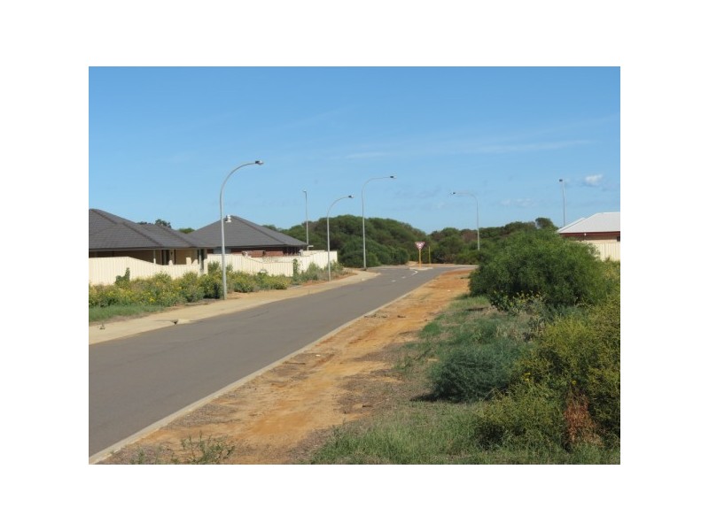 13 Donegal Street, Utakarra WA 6530