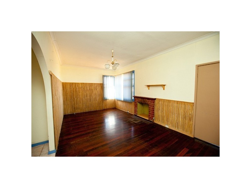 53 Phelps Street, Wonthella WA 6530