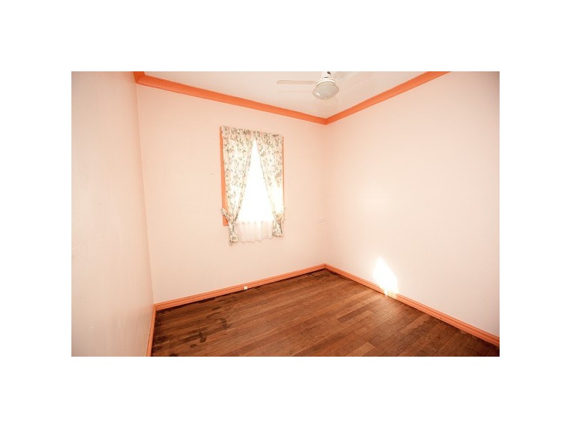 53 Phelps Street, Wonthella WA 6530