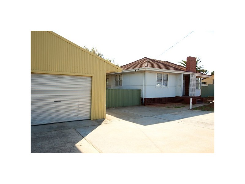 53 Phelps Street, Wonthella WA 6530