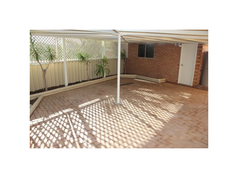 3 Glass Crescent, Mahomets Flats WA 6530