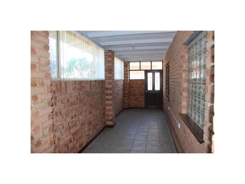 3 Glass Crescent, Mahomets Flats WA 6530